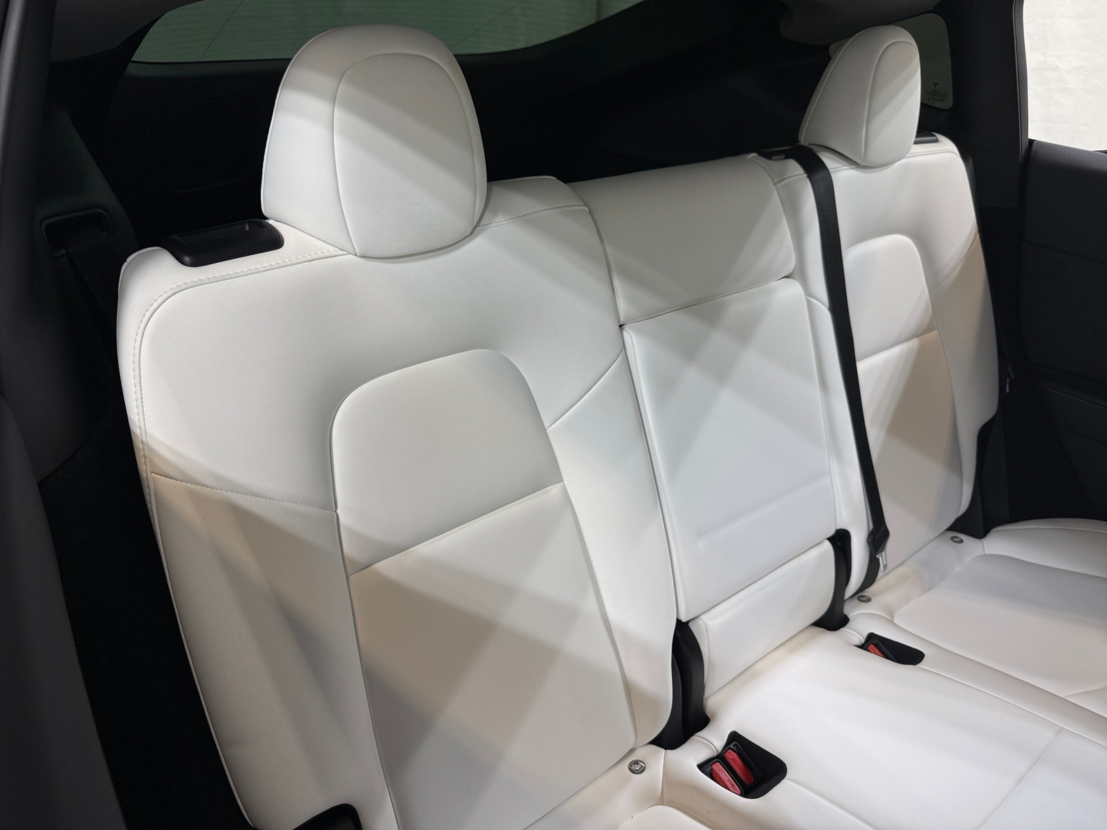 Thumbnail: 2023 Tesla Model Y - 4