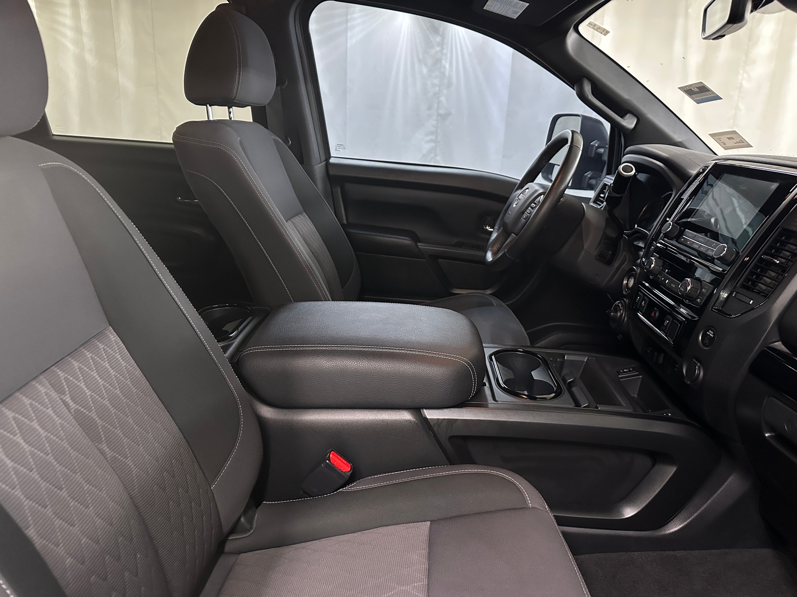 Thumbnail: 2023 Nissan Titan - 2