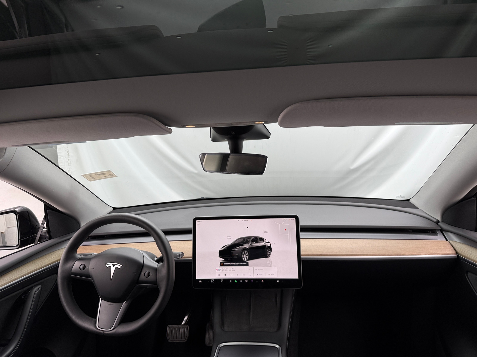 Thumbnail: 2023 Tesla Model Y - 2