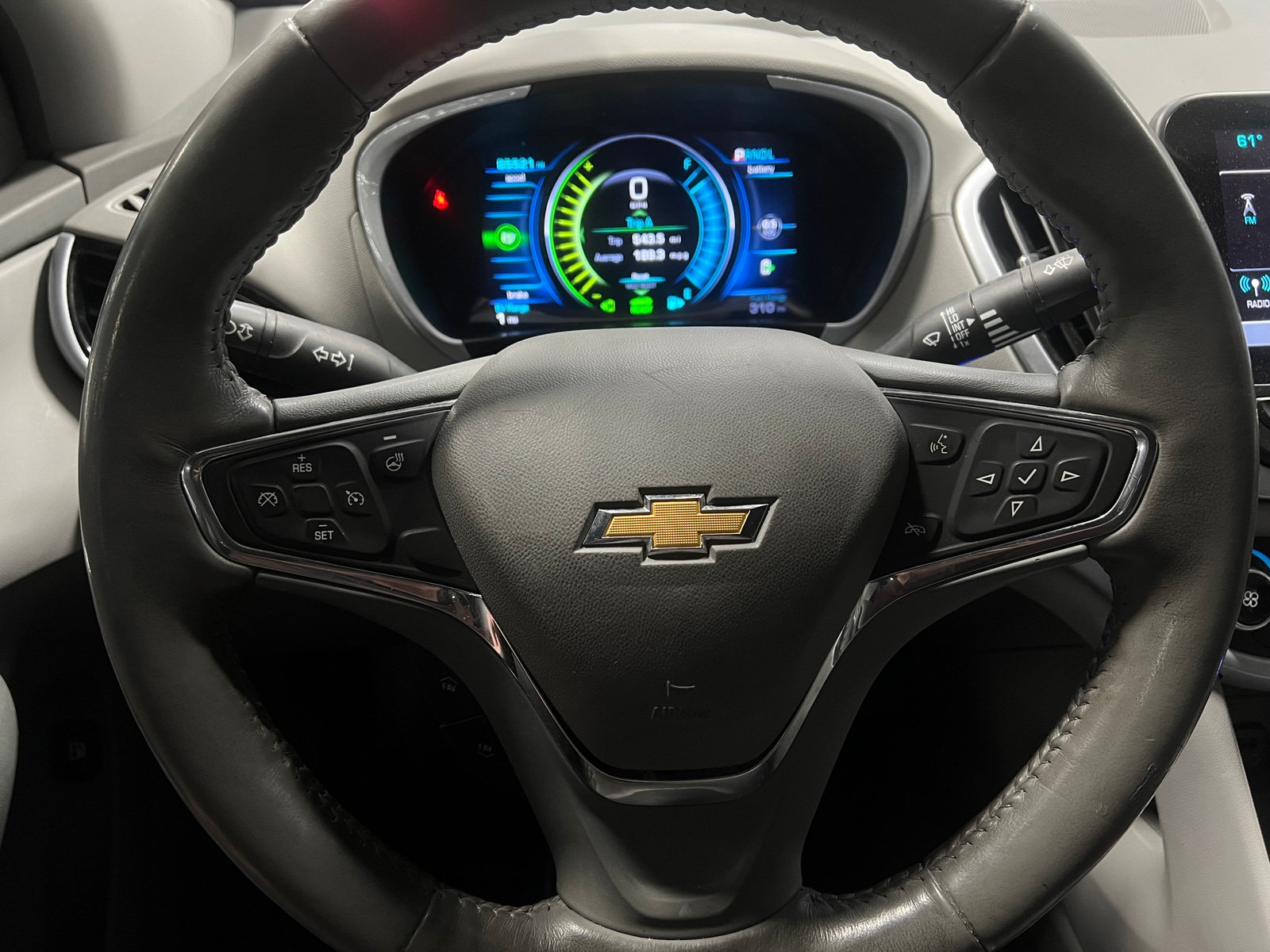 Thumbnail: 2018 Chevrolet Volt - 4
