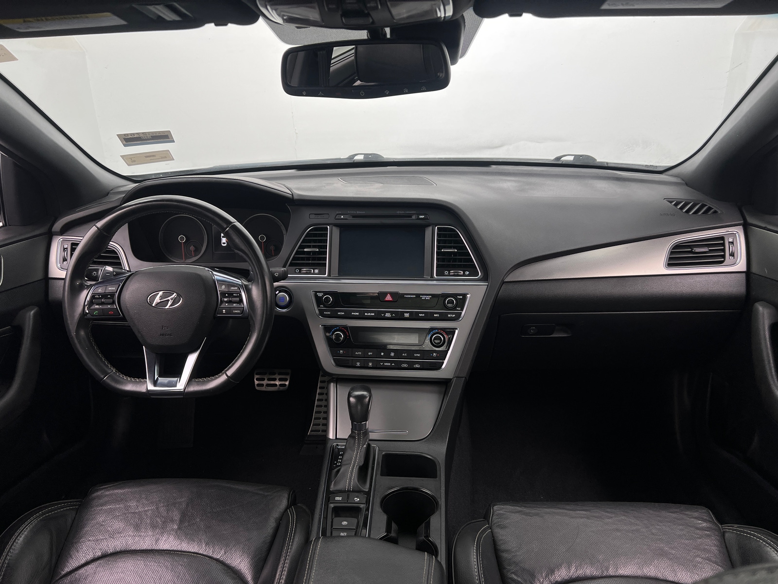 Thumbnail: 2015 Hyundai Sonata - 2