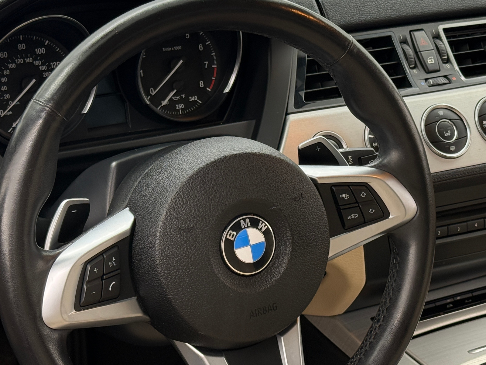 Thumbnail: 2016 BMW Z4 - 3