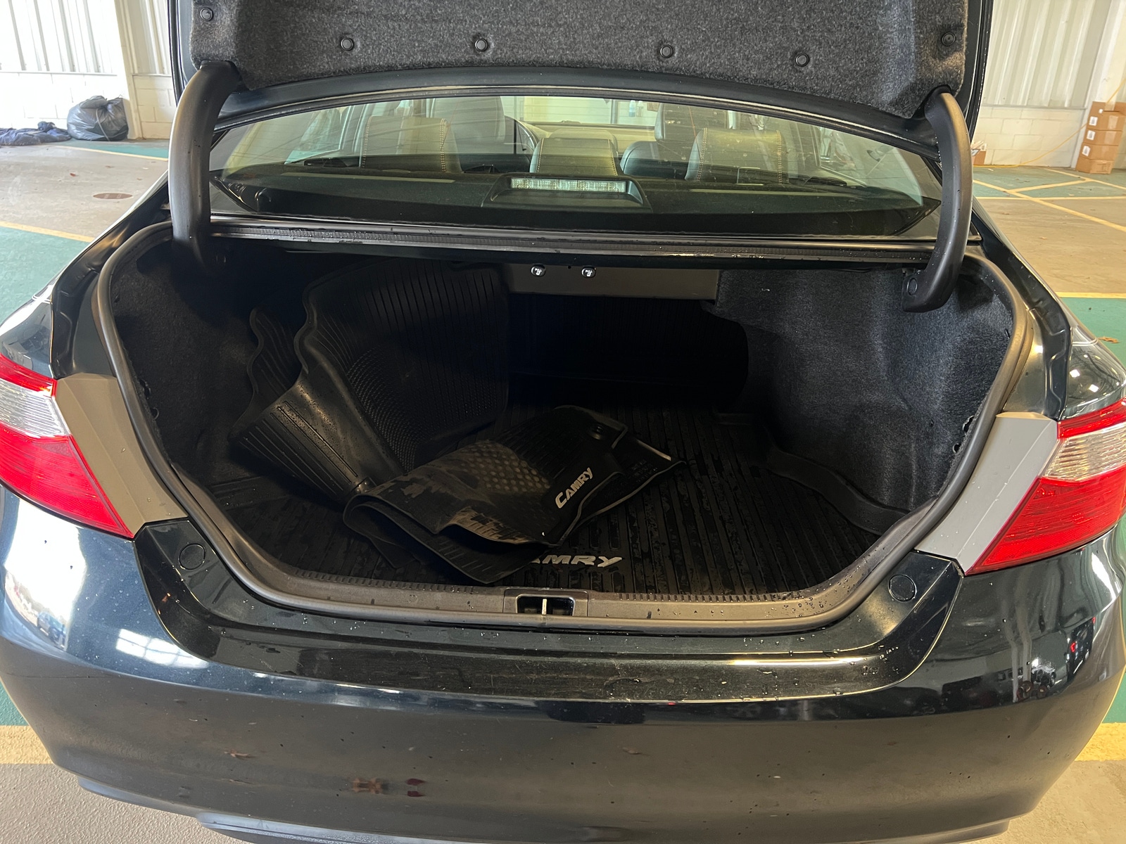 Thumbnail: 2017 Toyota Camry - 7