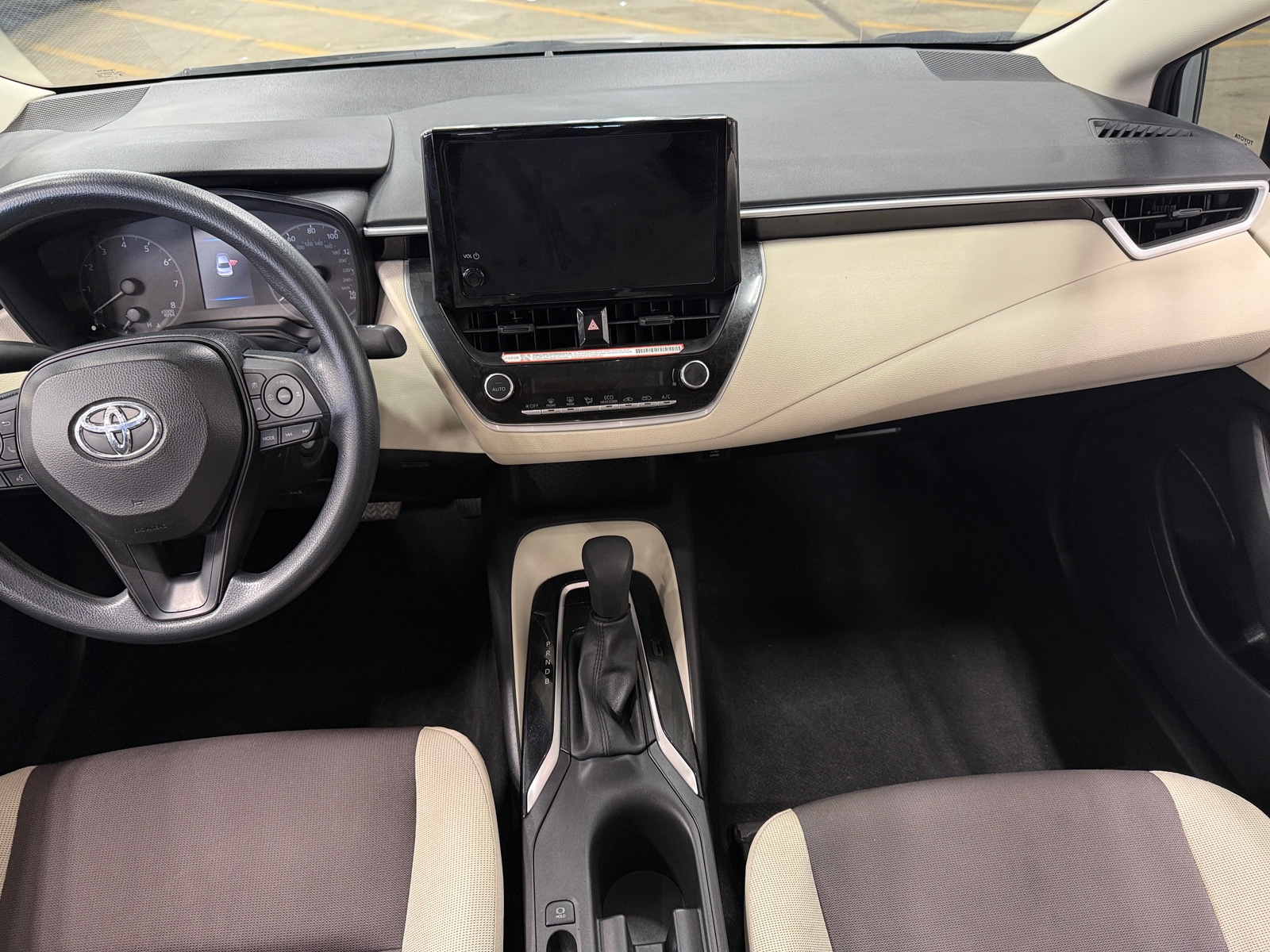 Thumbnail: 2025 Toyota Corolla - 3