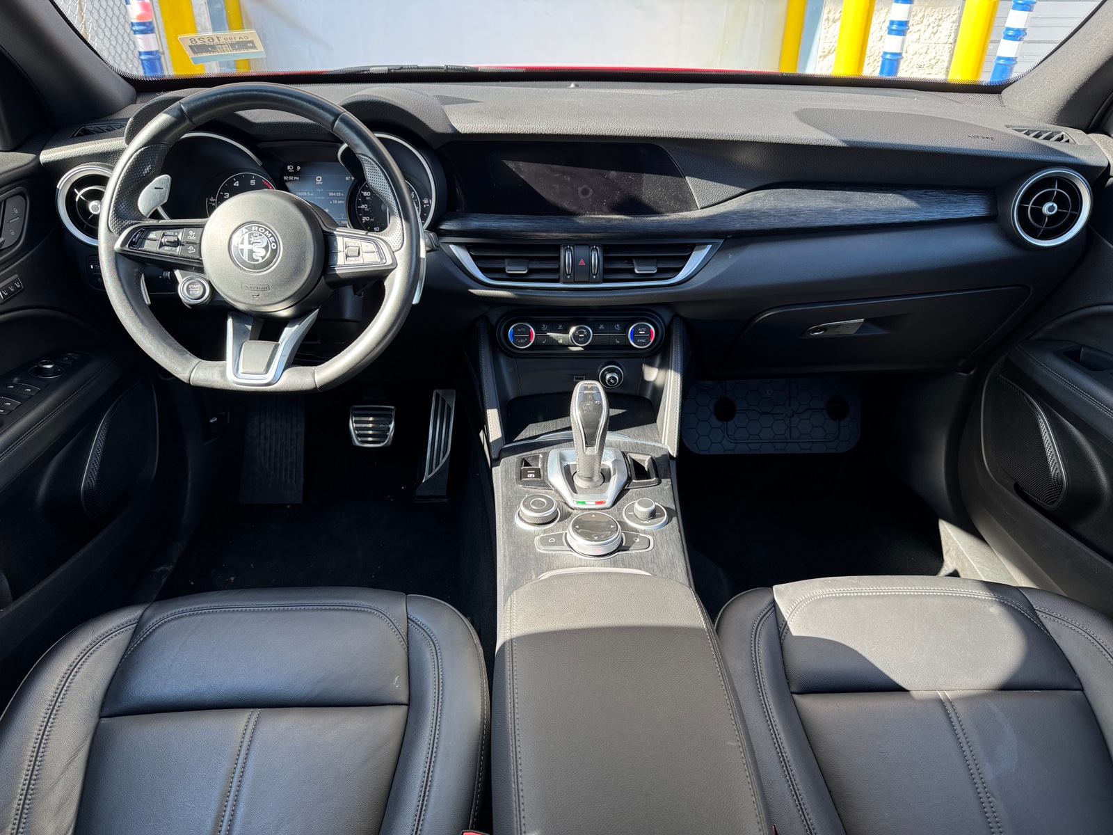 Thumbnail: 2022 Alfa Romeo Stelvio - 2