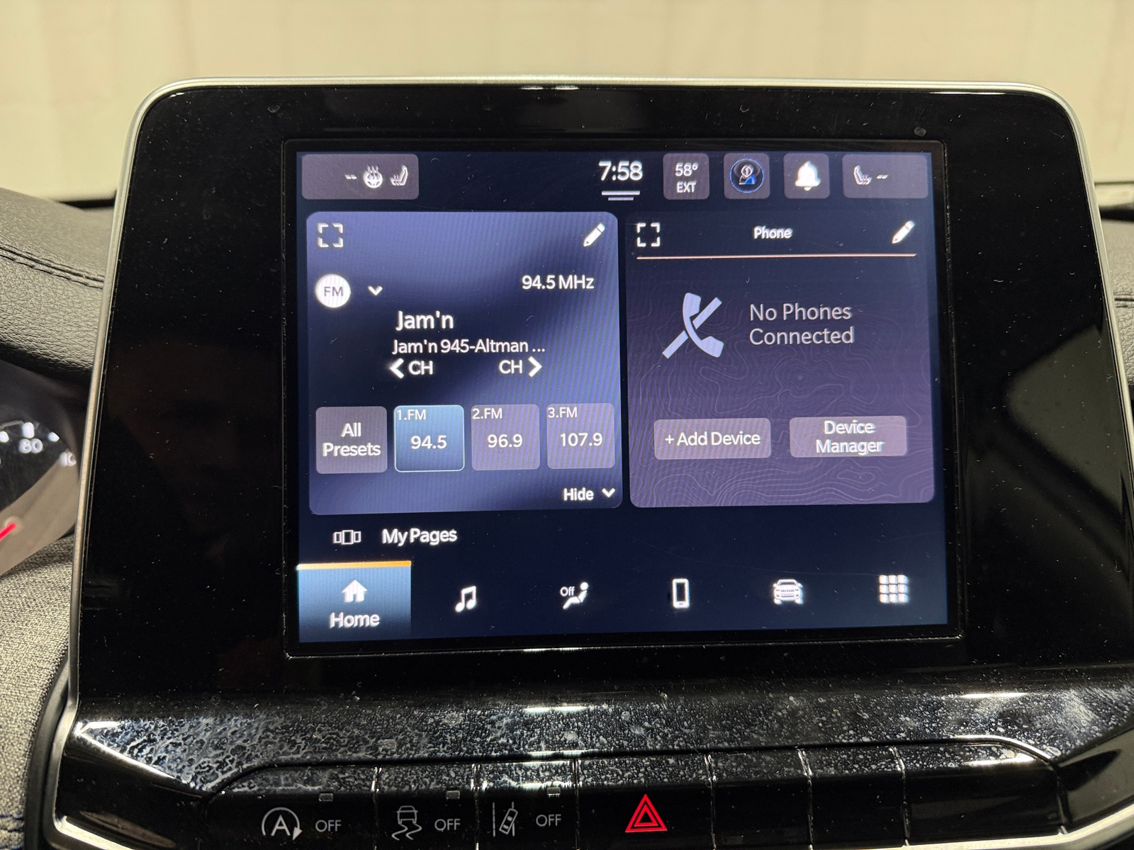 Thumbnail: 2022 Jeep Compass - 4