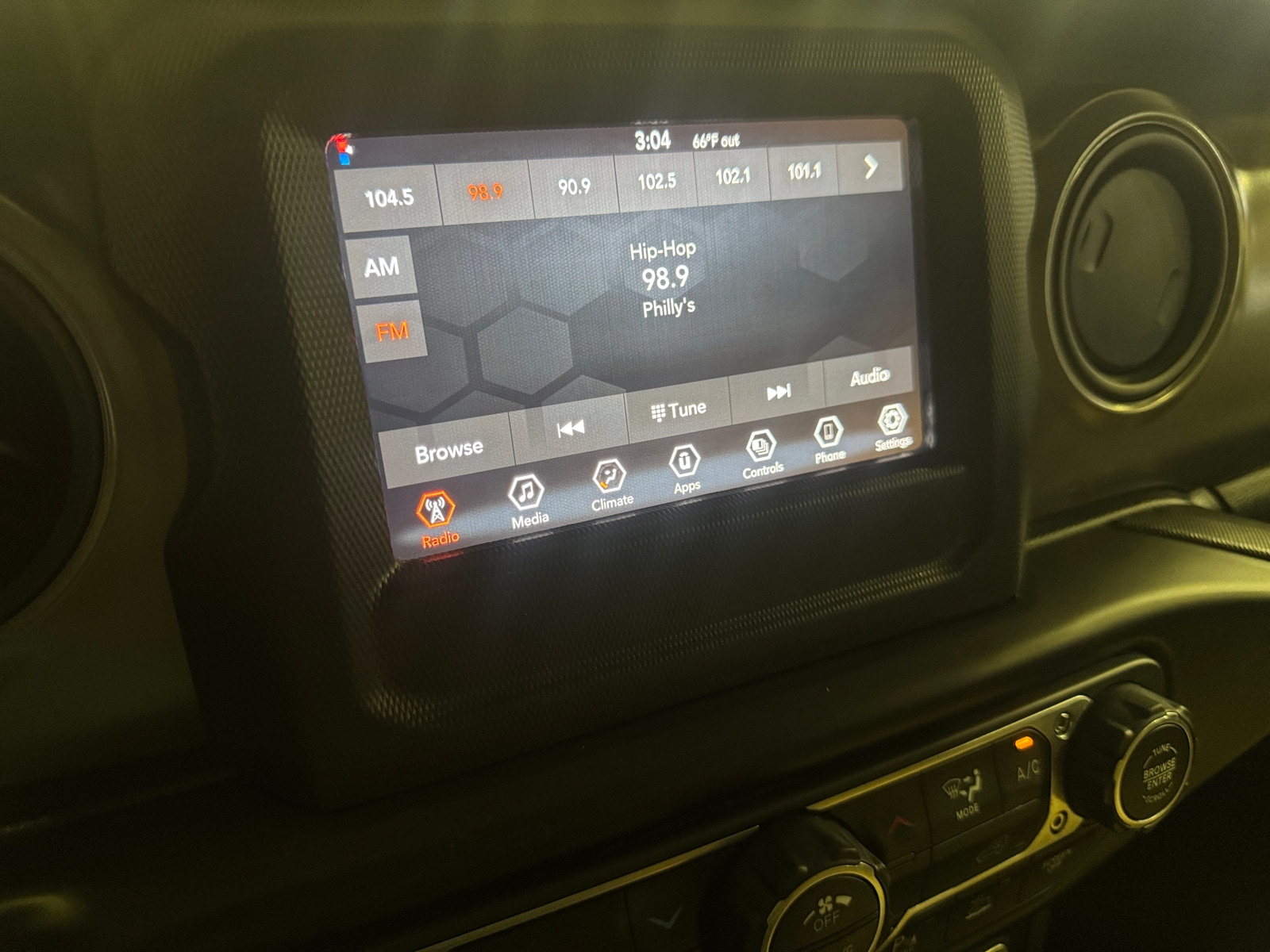 Thumbnail: 2022 Jeep Wrangler - 4