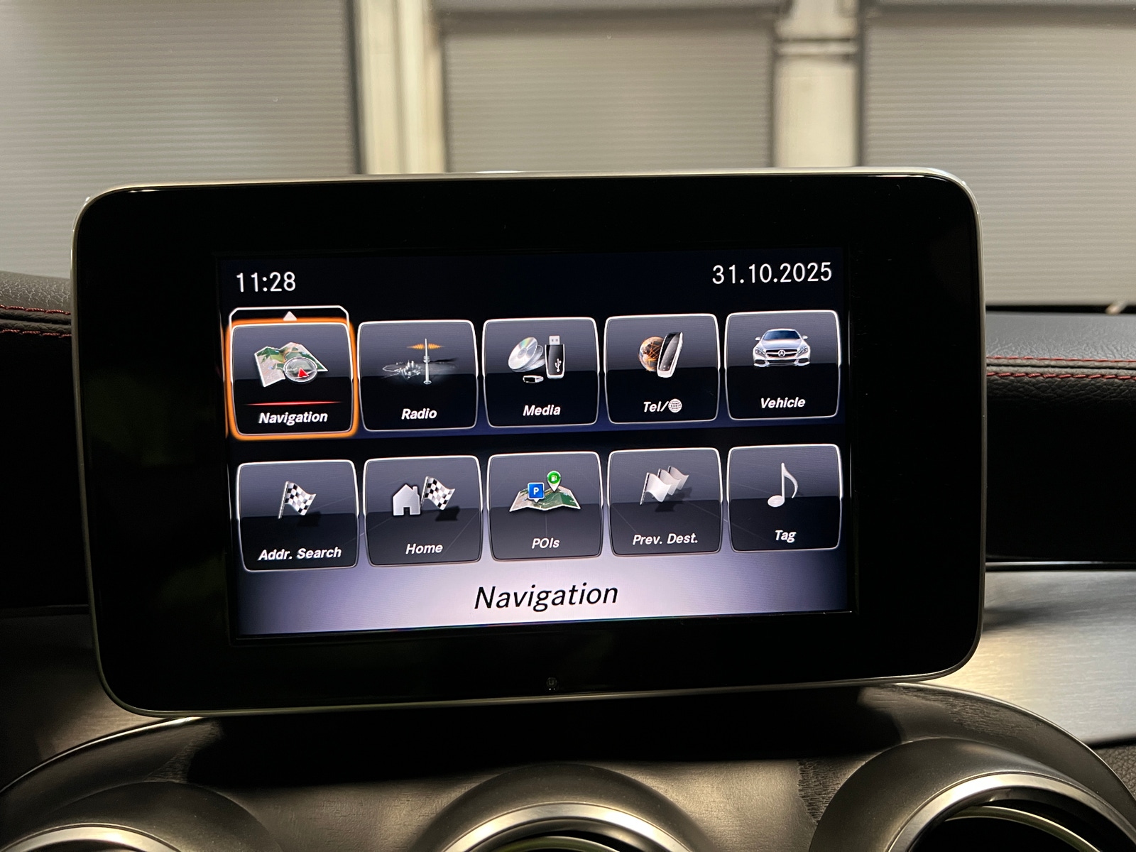 Thumbnail: 2018 Mercedes-Benz C-Class - 3