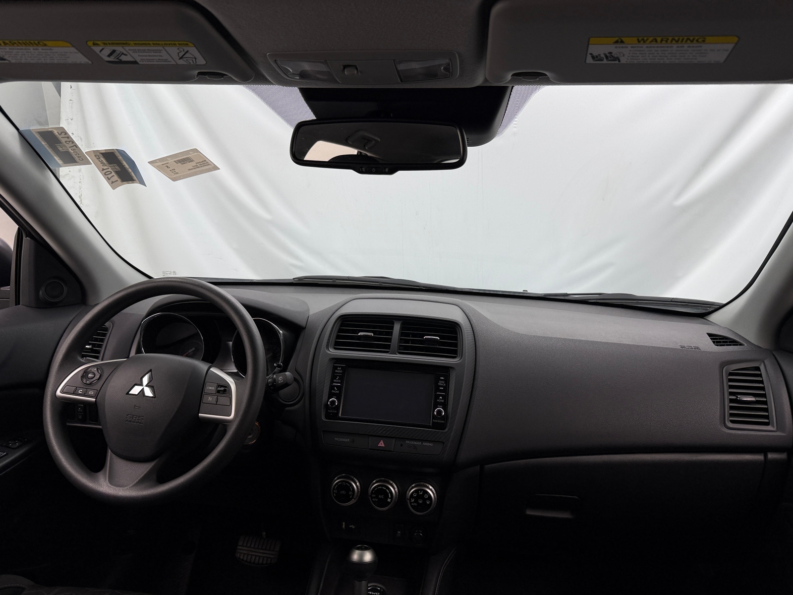 Thumbnail: 2024 Mitsubishi Outlander Sport - 3