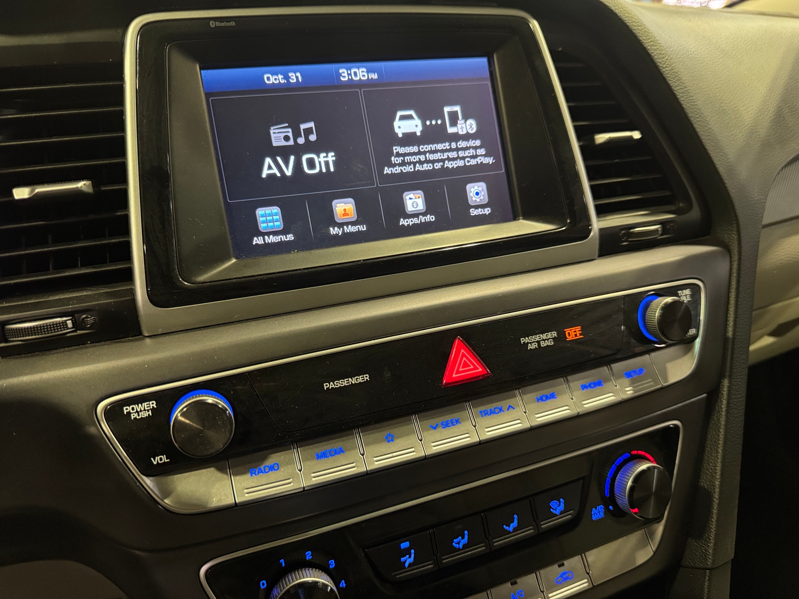 Thumbnail: 2018 Hyundai Sonata - 4