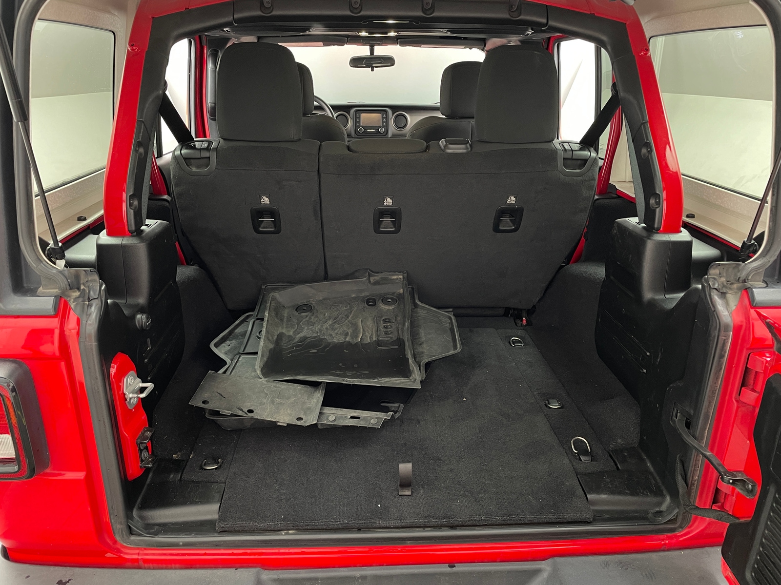 Thumbnail: 2021 Jeep Wrangler - 7