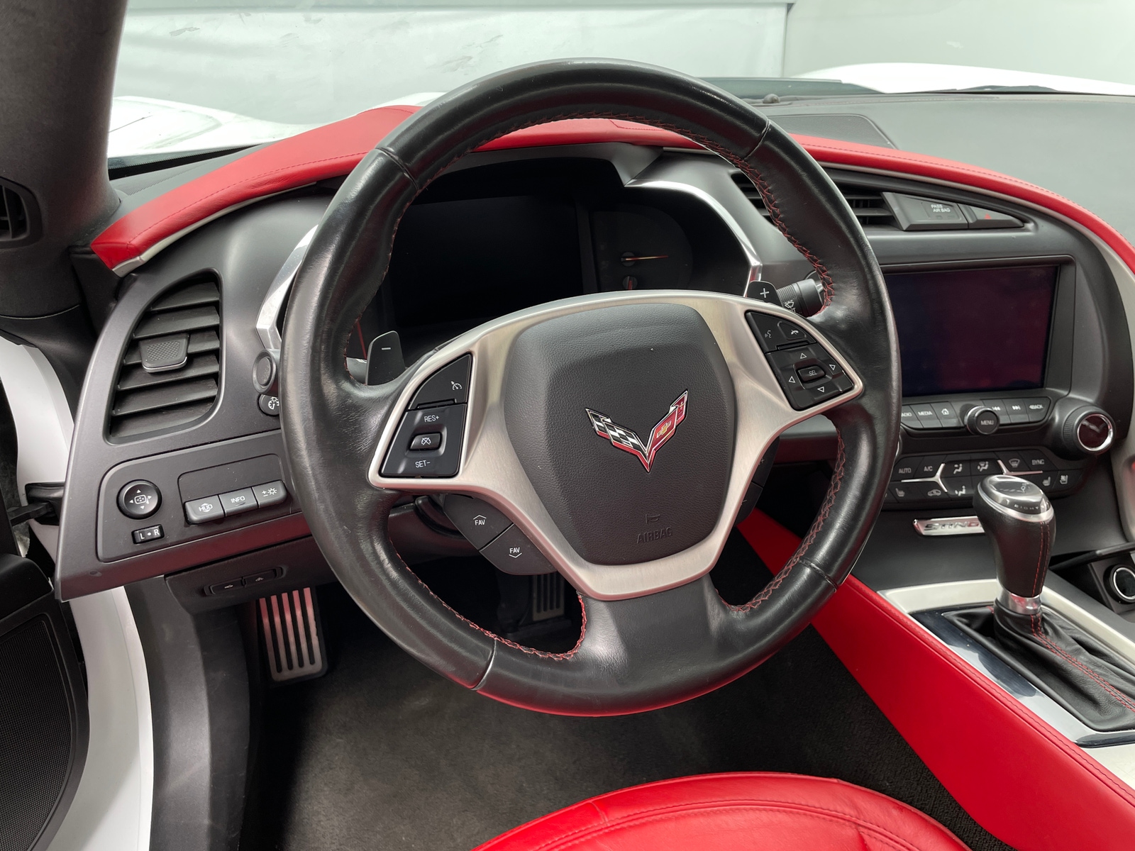Thumbnail: 2015 Chevrolet Corvette - 4
