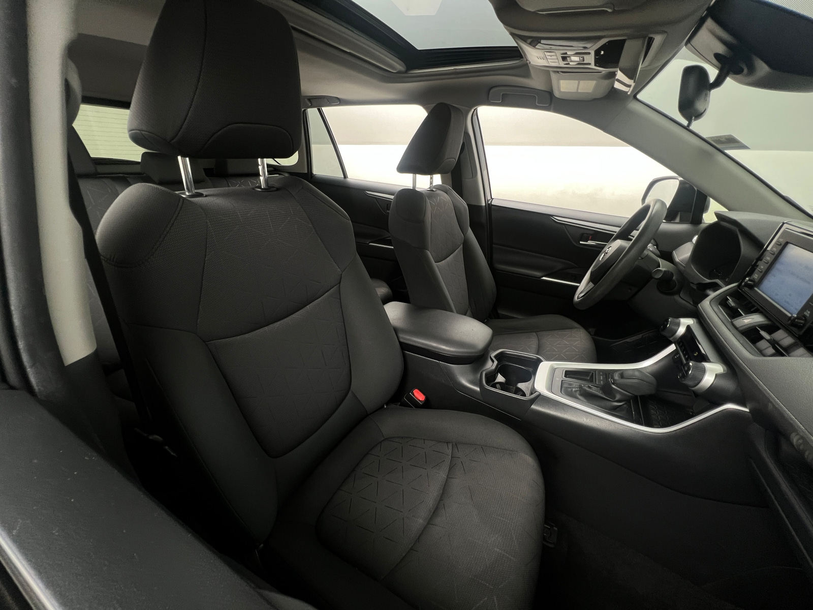 Thumbnail: 2019 Toyota RAV4 - 2