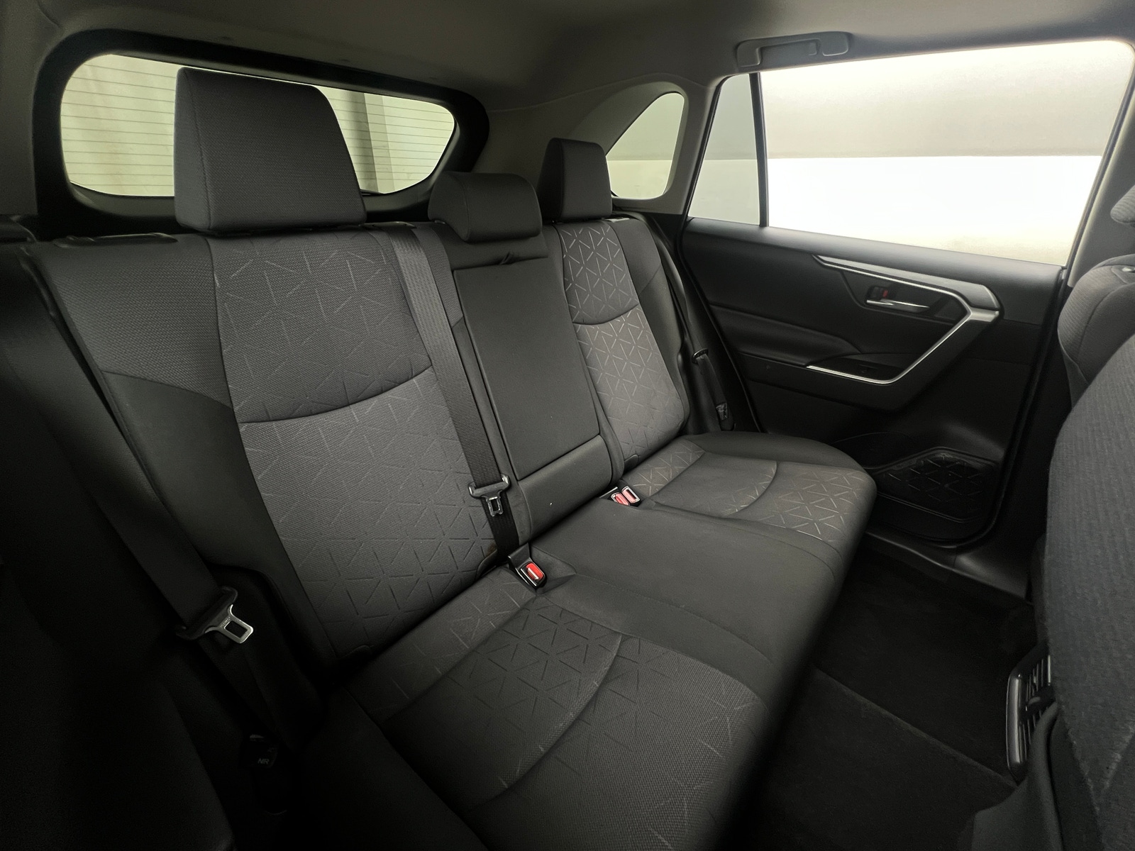 Thumbnail: 2019 Toyota RAV4 - 6