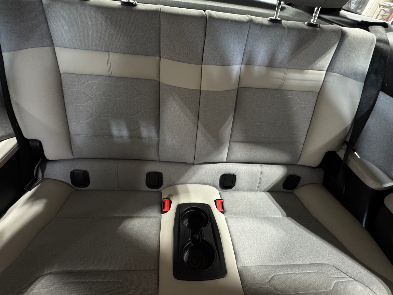 Thumbnail: 2018 BMW i3 - 6