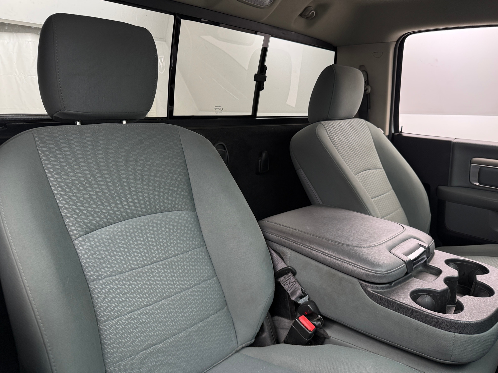 Thumbnail: 2019 RAM 1500 Classic - 2