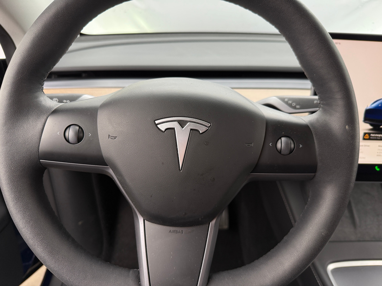 Thumbnail: 2023 Tesla Model Y - 4