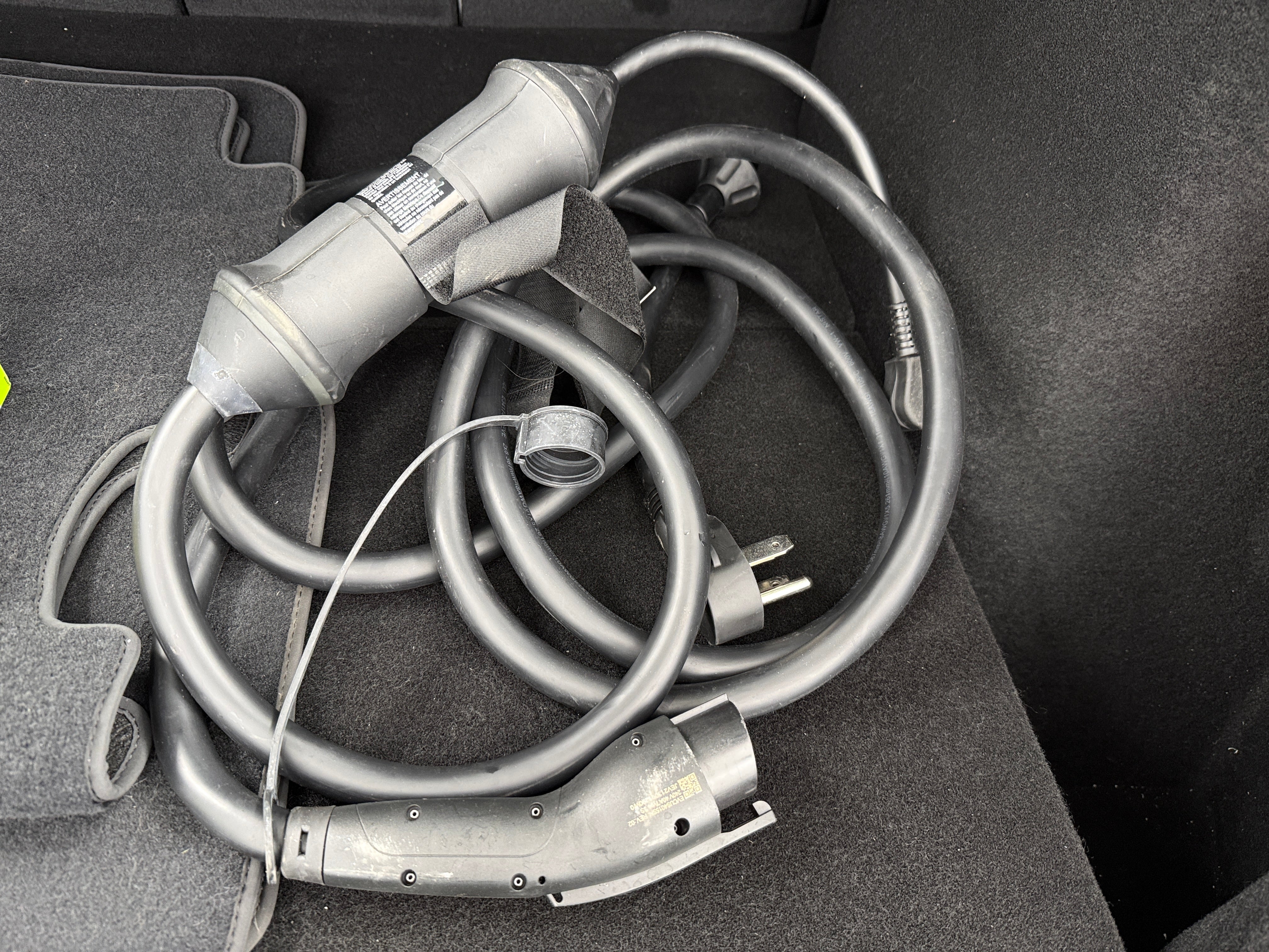 Used 2023 Tesla Model Y Long Range with VIN 7SAYGDEE5PA160770 for sale in Oak Creek, WI