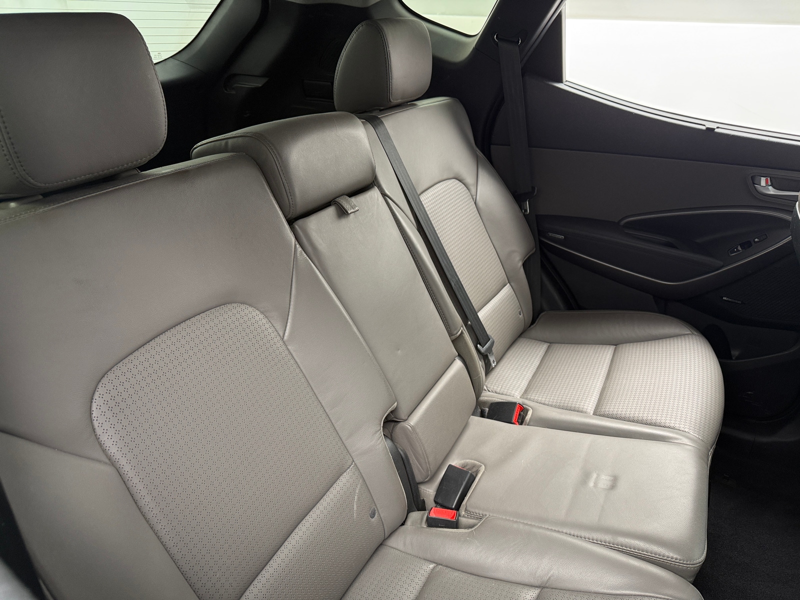 Thumbnail: 2013 Hyundai Santa Fe - 5