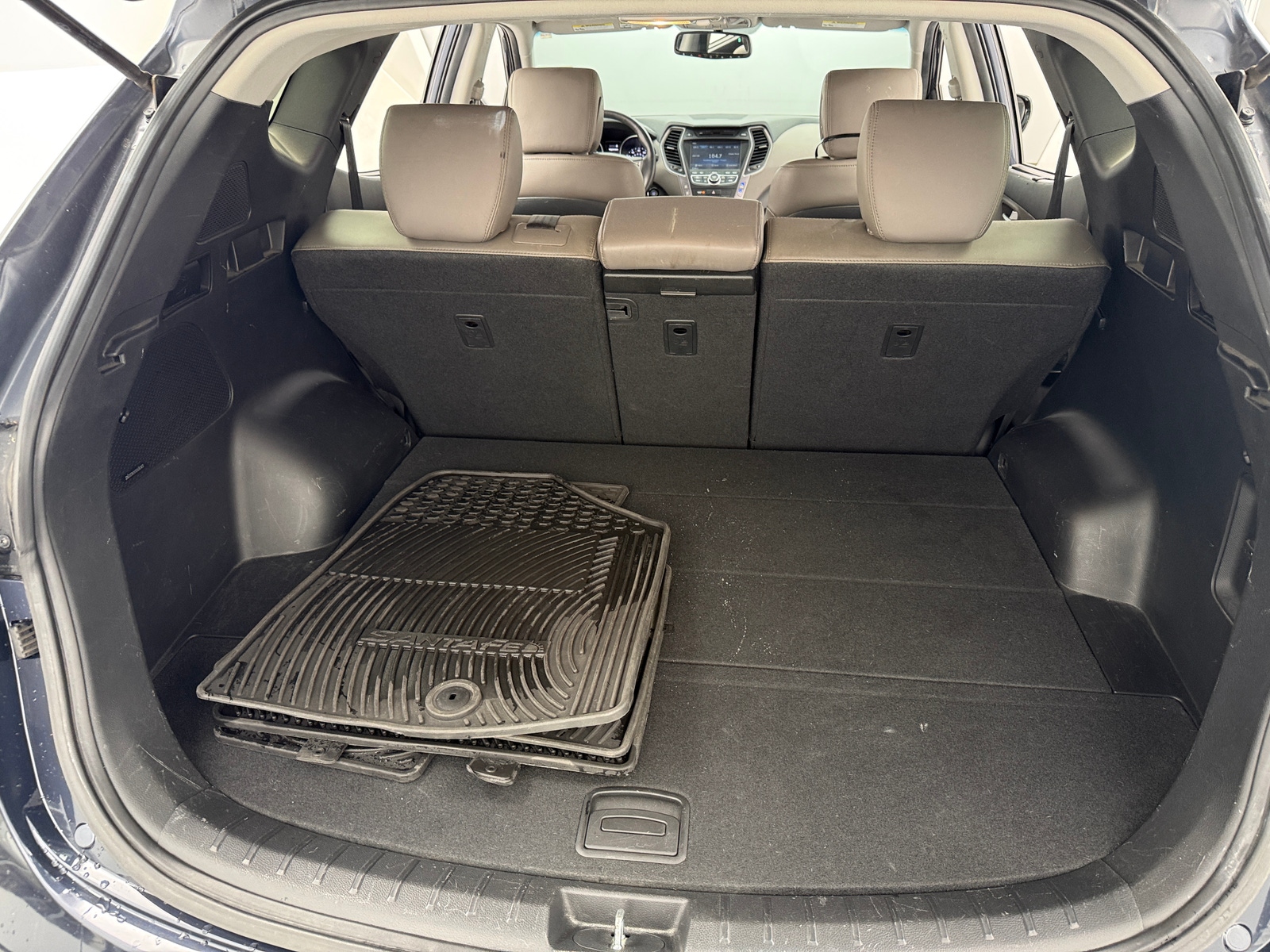 Thumbnail: 2013 Hyundai Santa Fe - 6