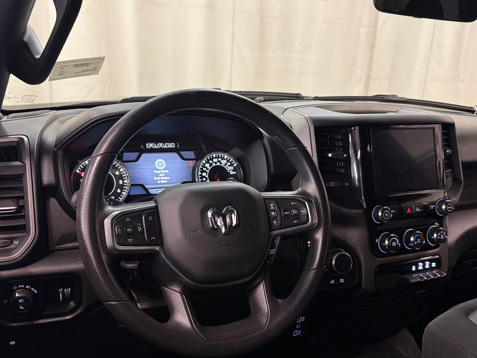 Thumbnail: 2025 RAM 1500 - 5