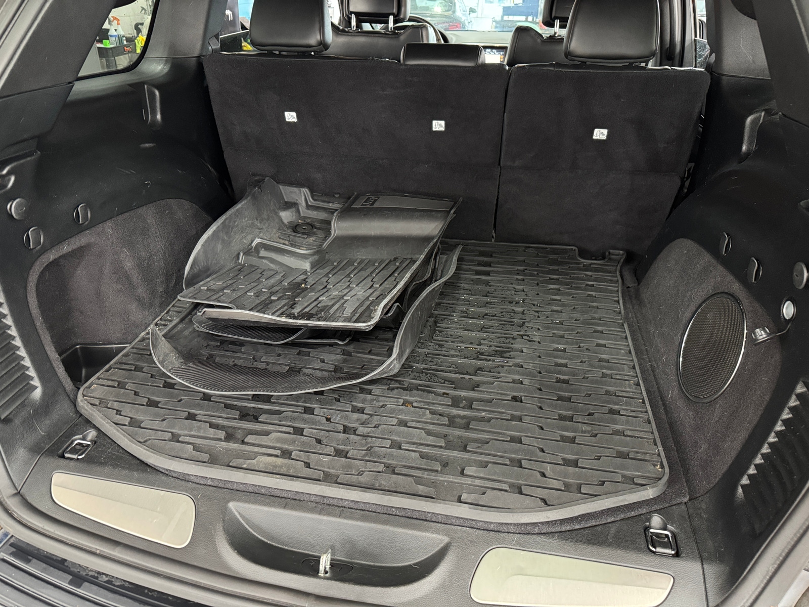 Thumbnail: 2018 Jeep Grand Cherokee - 6