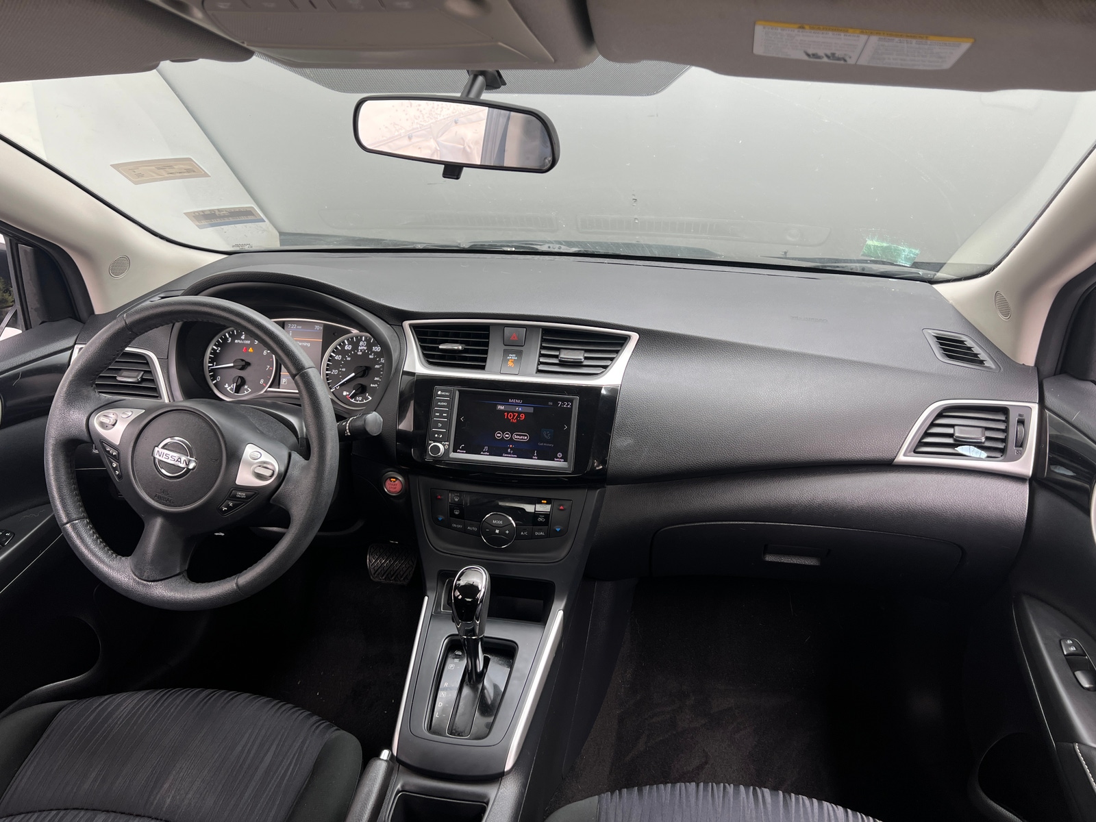 Thumbnail: 2019 Nissan Sentra - 3