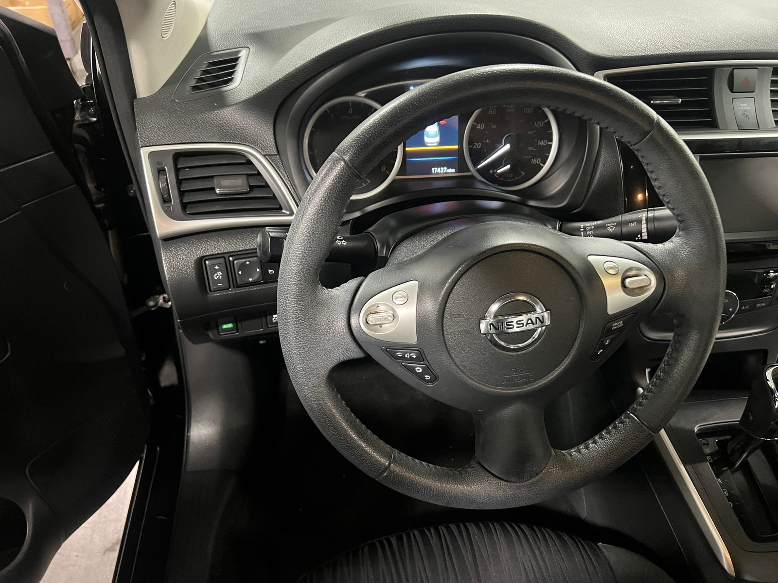 Thumbnail: 2019 Nissan Sentra - 5