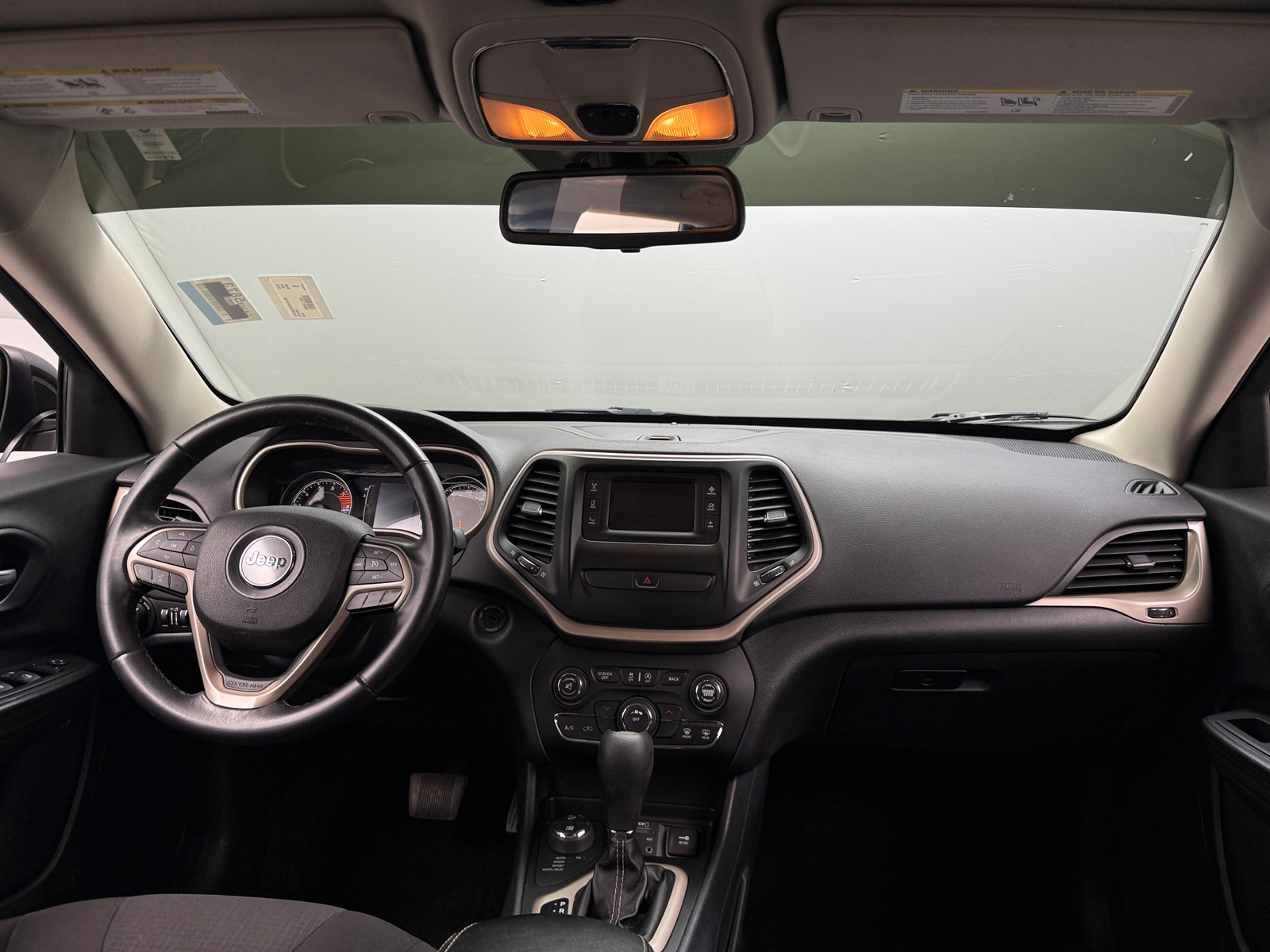 Thumbnail: 2016 Jeep Cherokee - 3