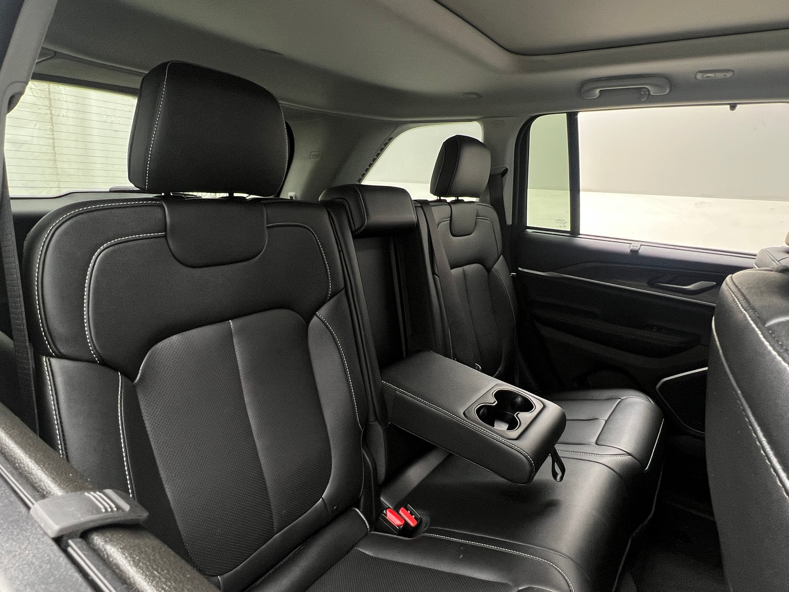 Thumbnail: 2023 Jeep Grand Cherokee - 5