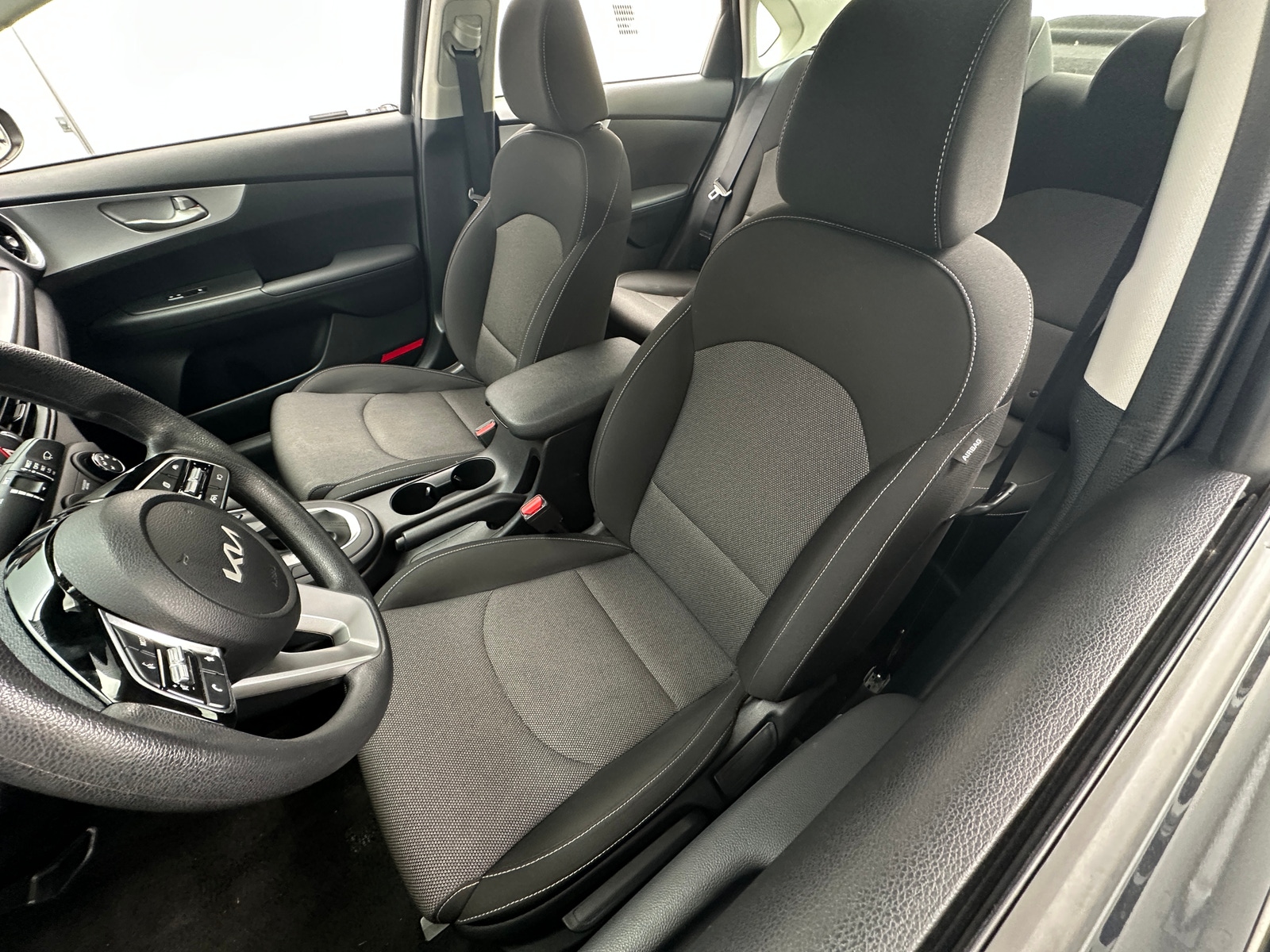 Thumbnail: 2024 Kia Forte - 2