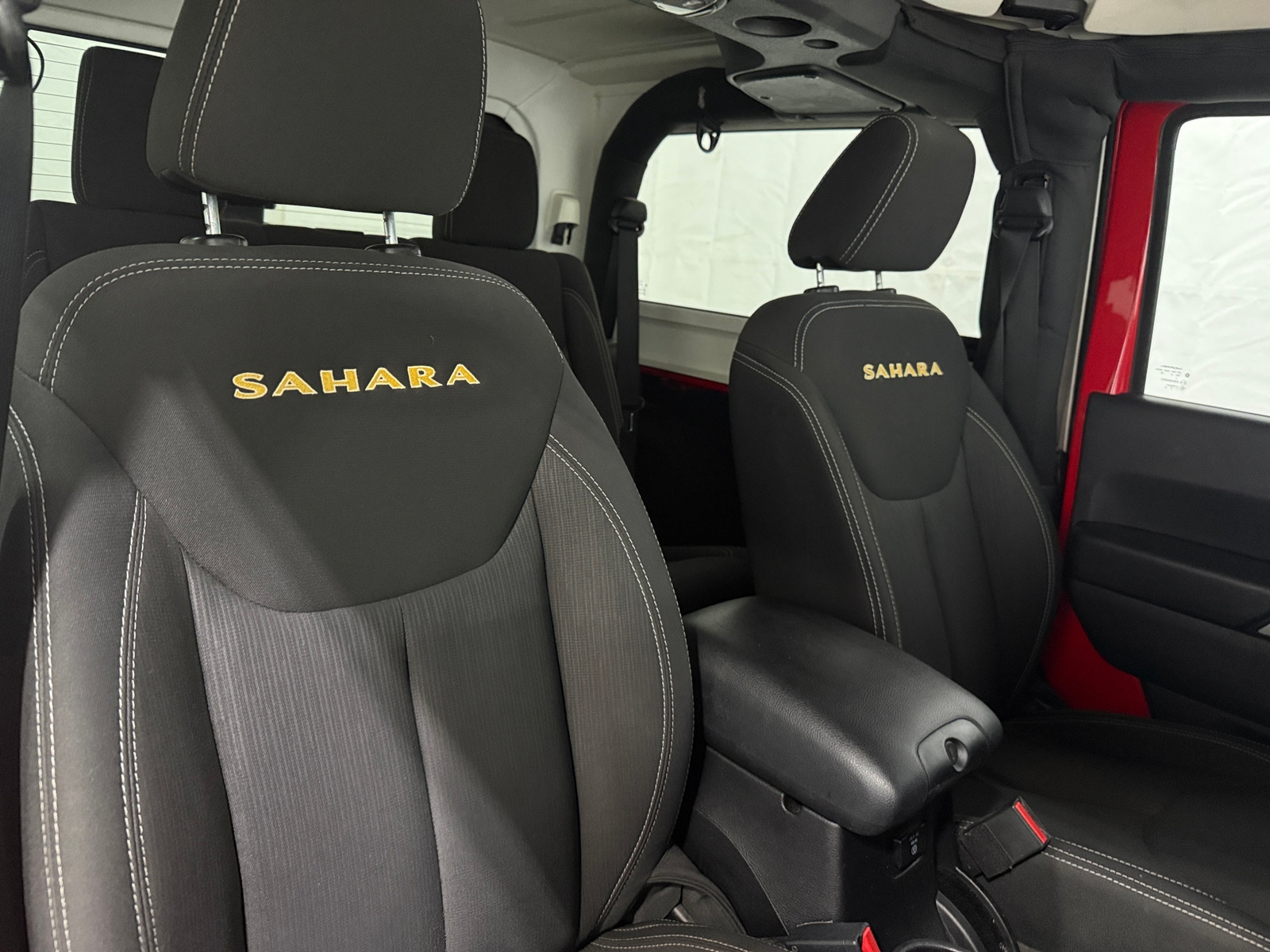 Thumbnail: 2015 Jeep Wrangler - 2