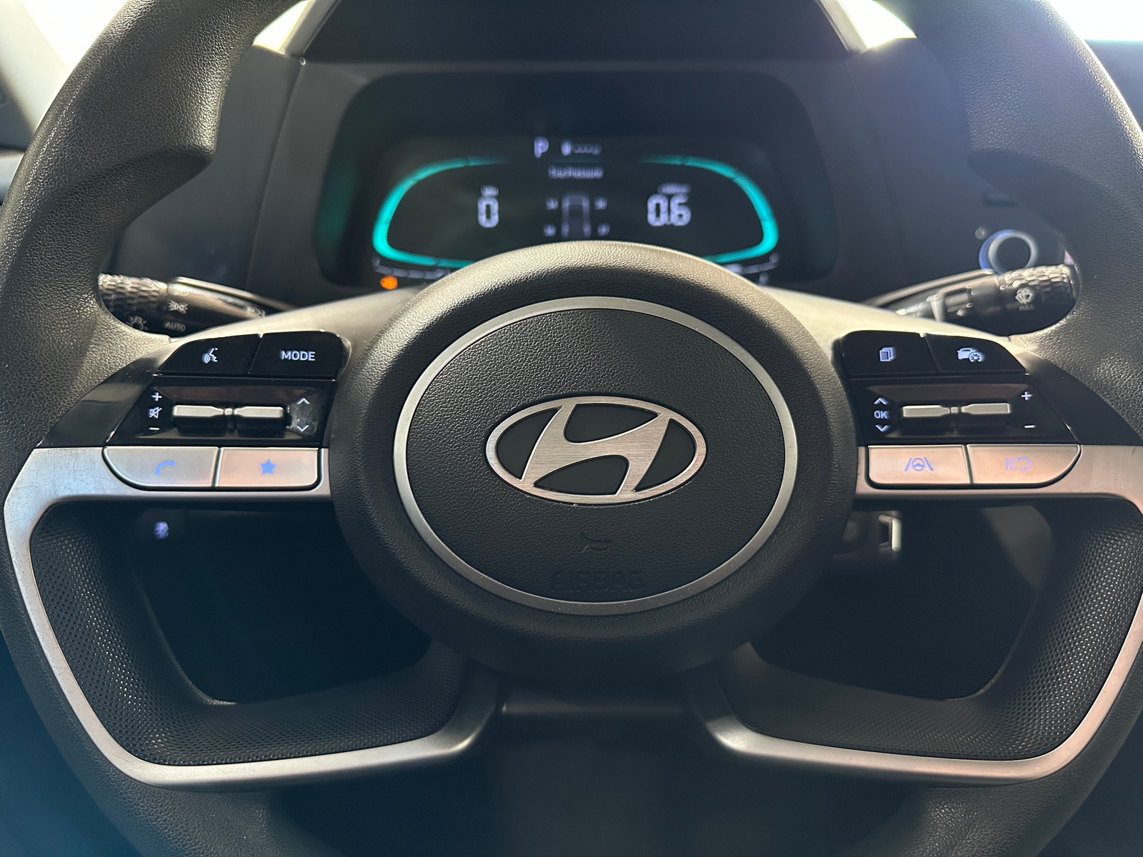 Thumbnail: 2024 Hyundai Elantra - 5