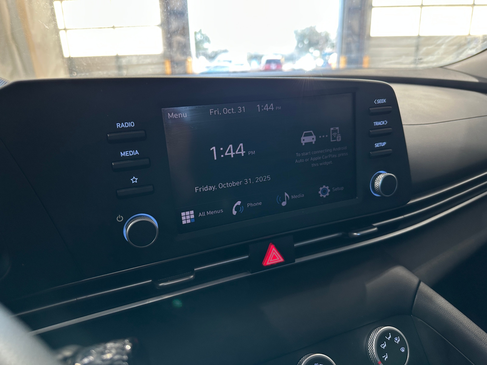 Thumbnail: 2024 Hyundai Elantra - 4