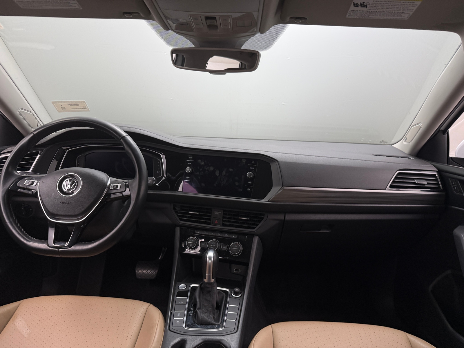 Thumbnail: 2019 Volkswagen Jetta - 3