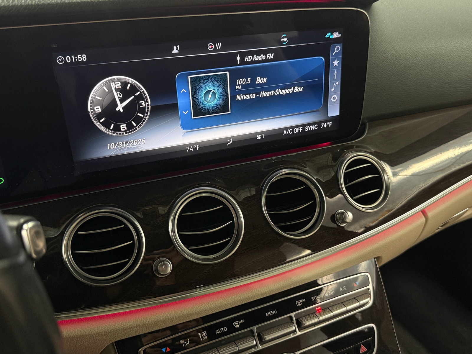 Thumbnail: 2020 Mercedes-Benz E-Class - 3