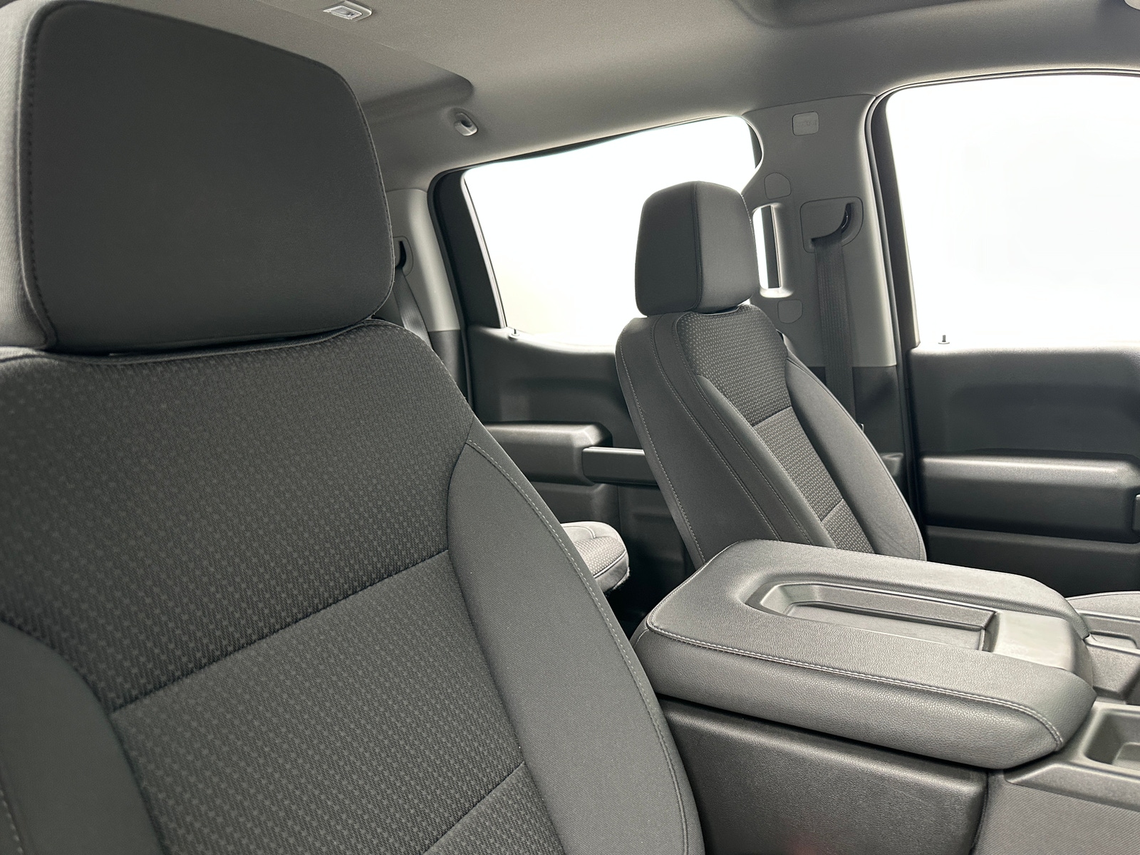 Thumbnail: 2021 Chevrolet Silverado 1500 - 2