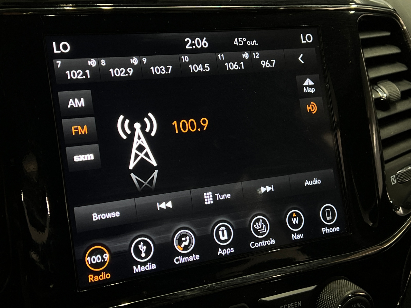 Thumbnail: 2019 Jeep Grand Cherokee - 3