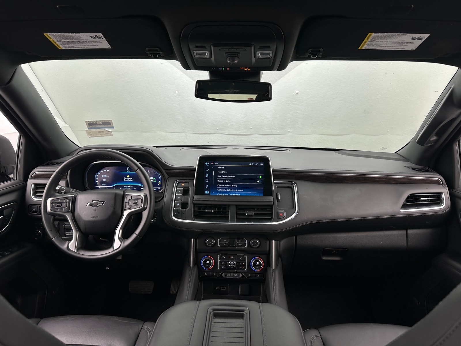 Thumbnail: 2024 Chevrolet Suburban - 2