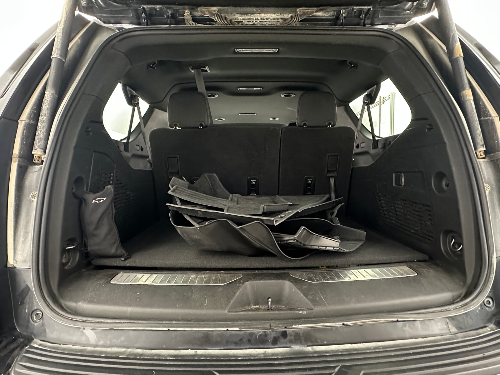 Thumbnail: 2024 Chevrolet Suburban - 6