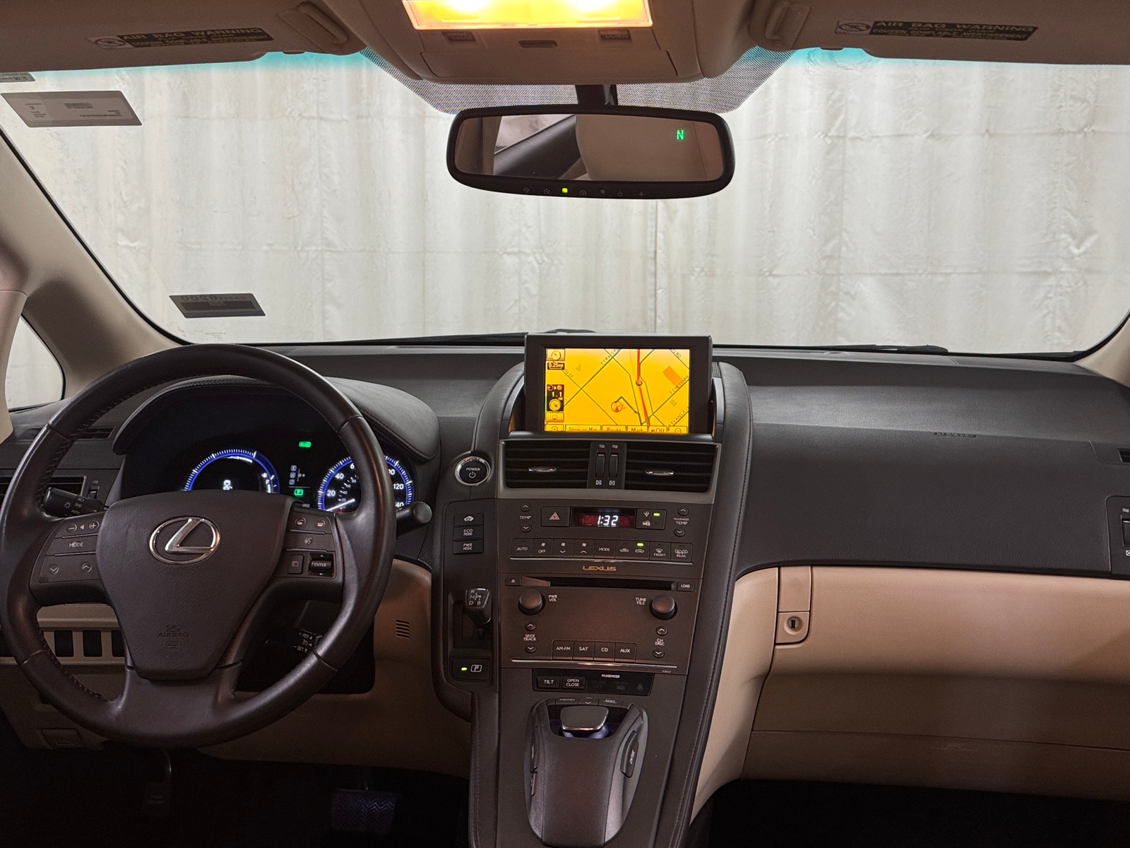 Thumbnail: 2010 Lexus HS - 3