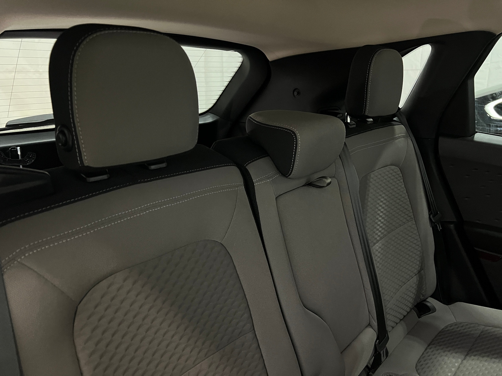 Thumbnail: 2020 Ford Escape - 6