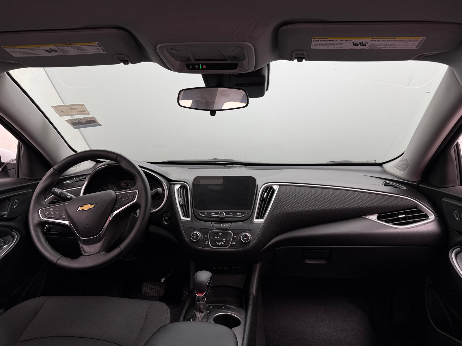 Thumbnail: 2024 Chevrolet Malibu - 3