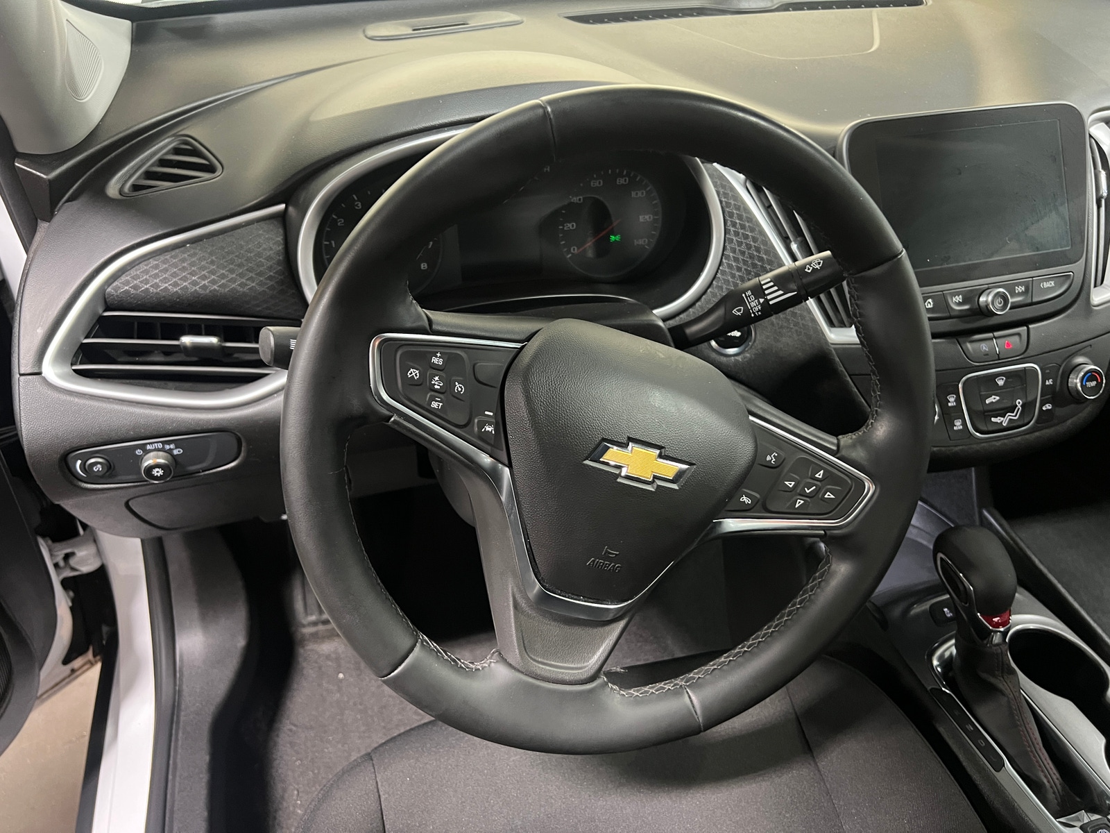 Thumbnail: 2024 Chevrolet Malibu - 5