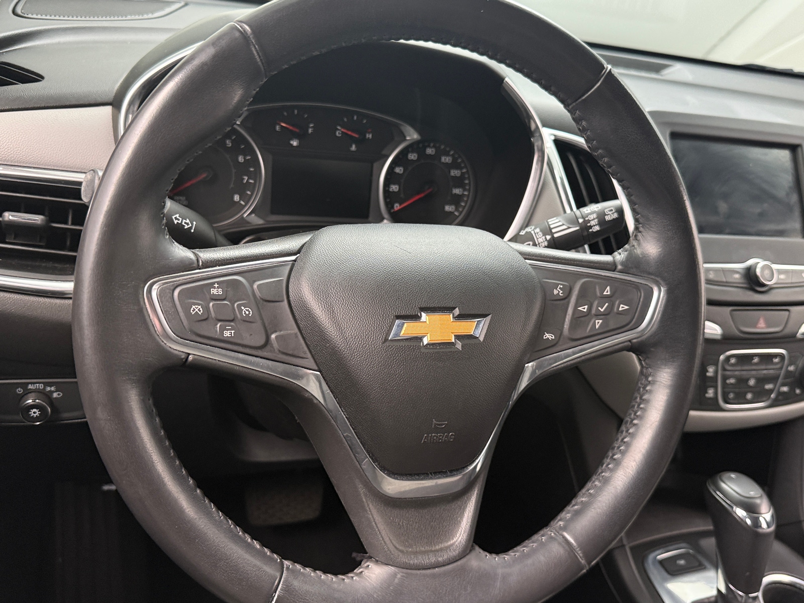 Thumbnail: 2019 Chevrolet Equinox - 5