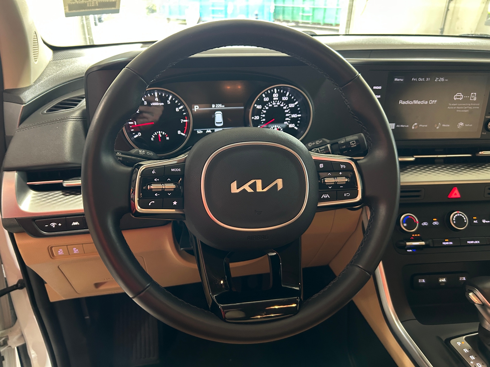 Thumbnail: 2024 Kia Carnival - 4