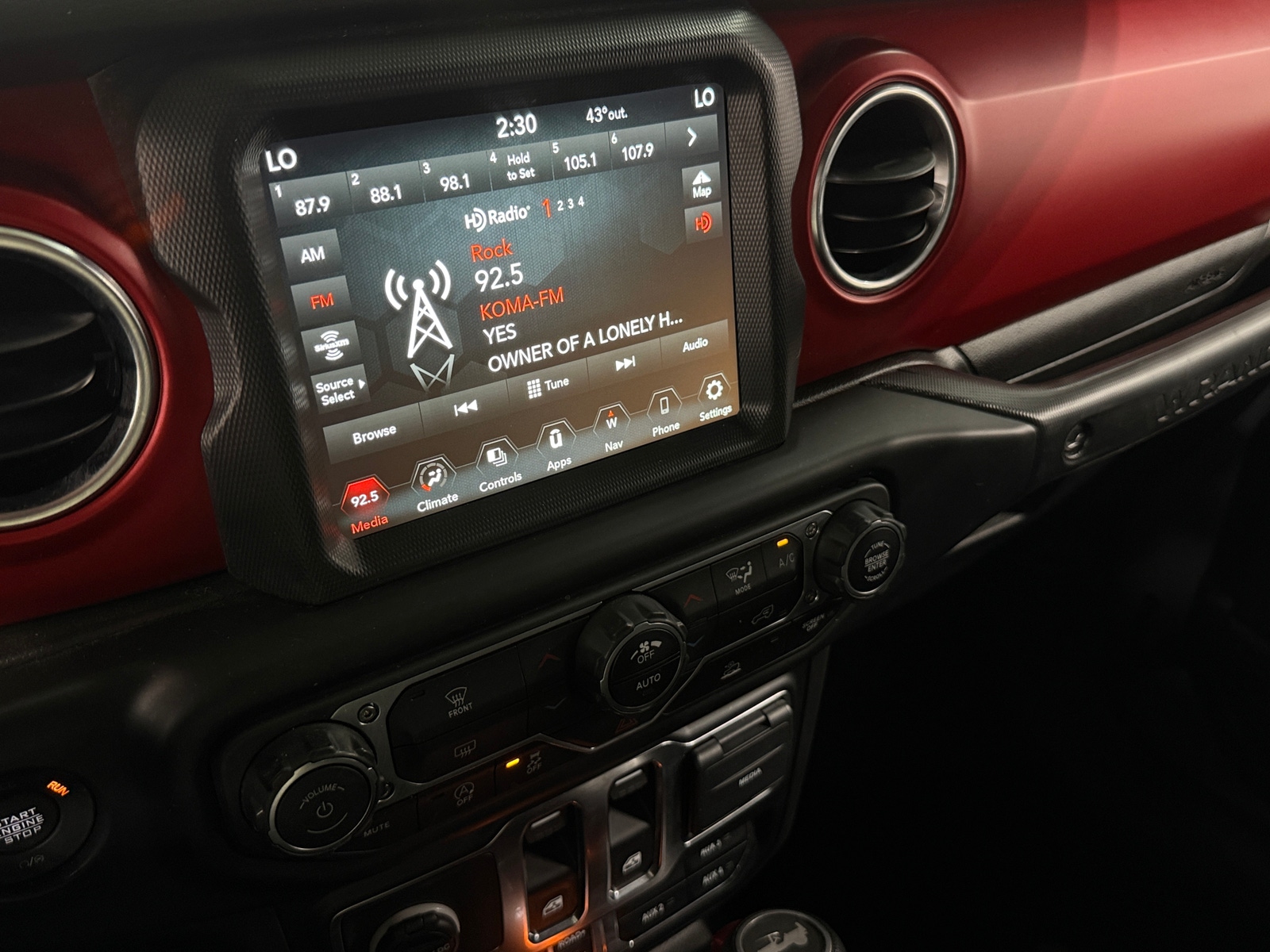 Thumbnail: 2023 Jeep Wrangler - 4