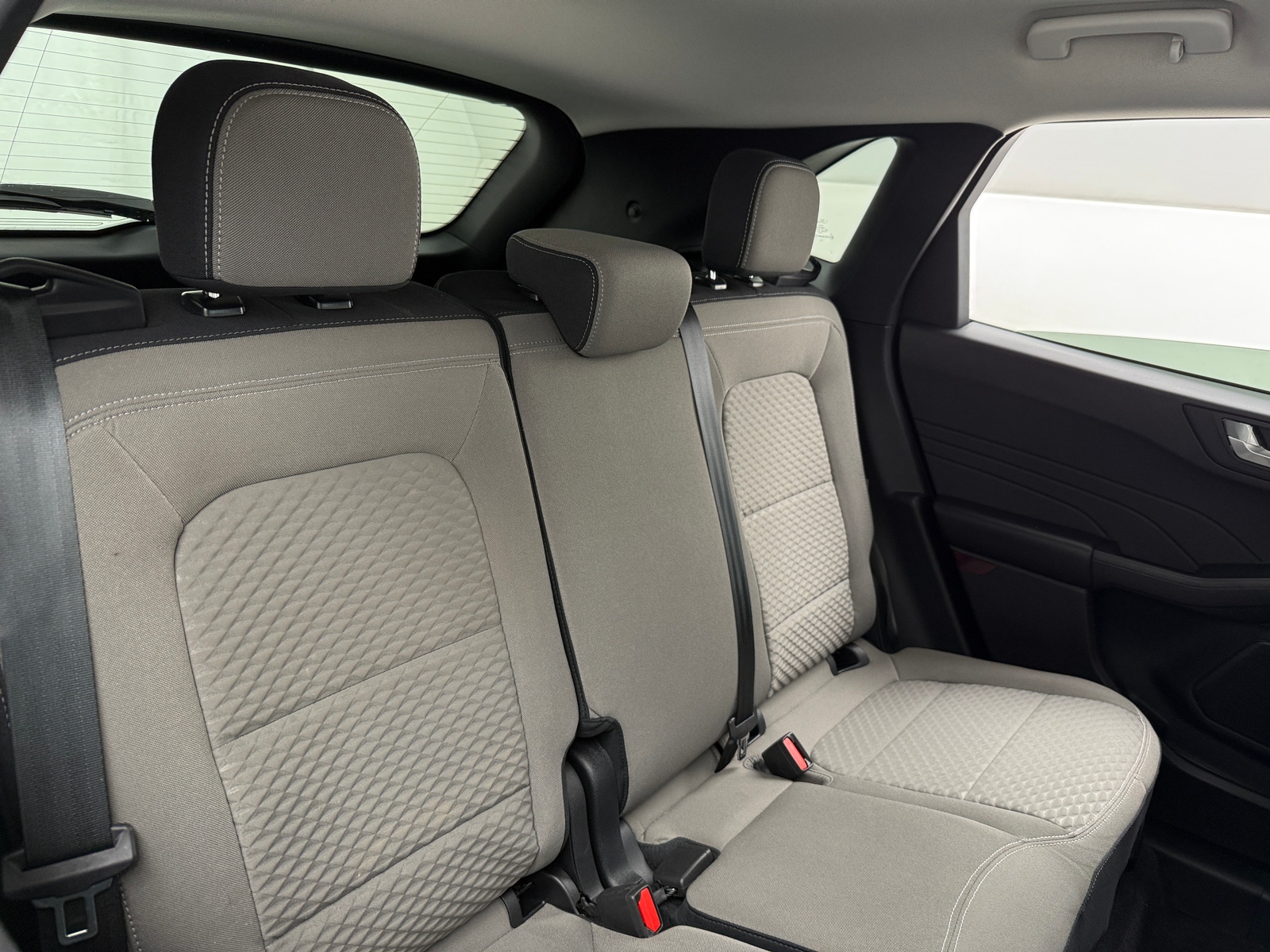 Thumbnail: 2021 Ford Escape - 6