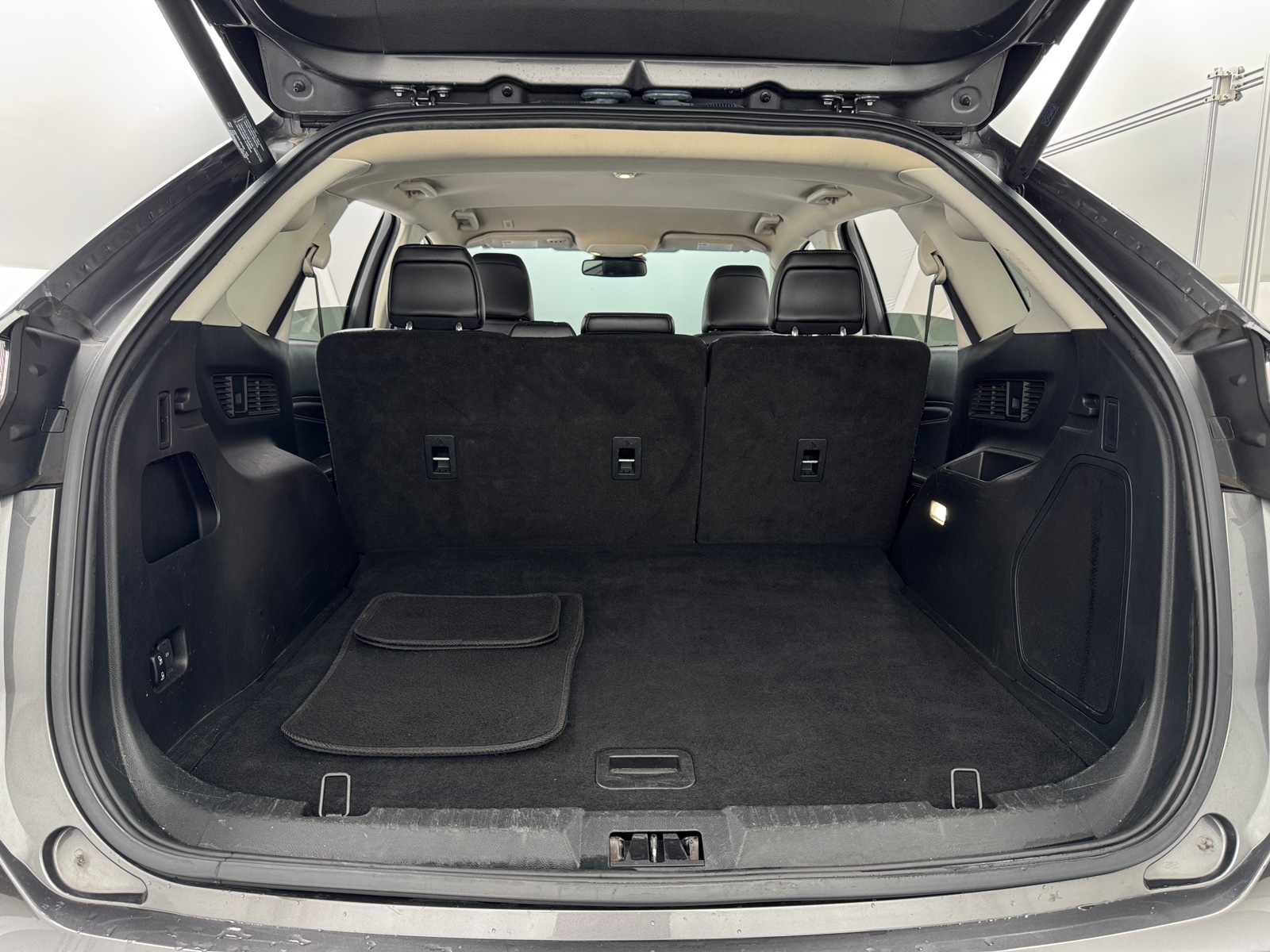 Thumbnail: 2022 Ford Edge - 6