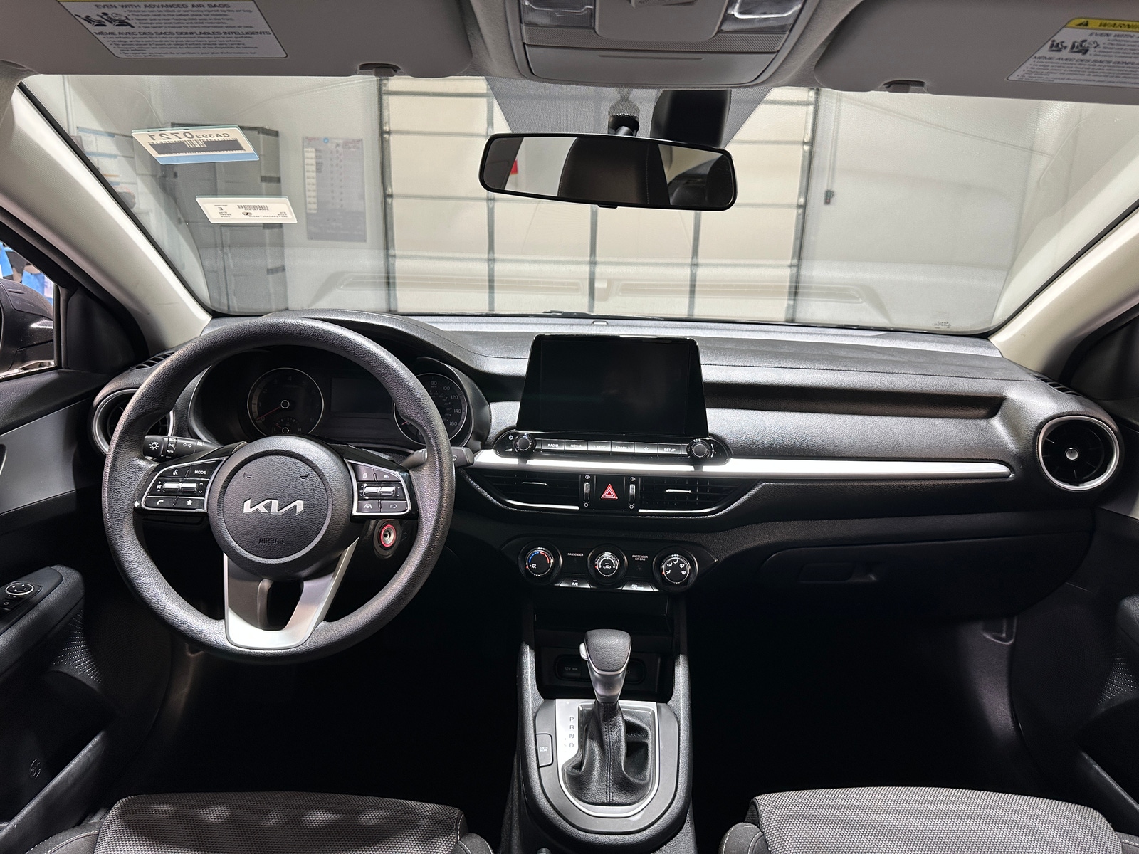 Thumbnail: 2024 Kia Forte - 3